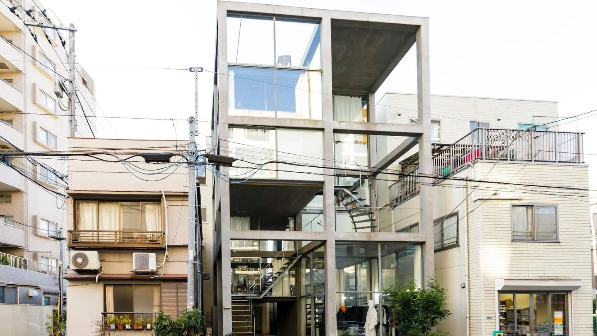 夏目坂の間room2 Tokyo 0*,
